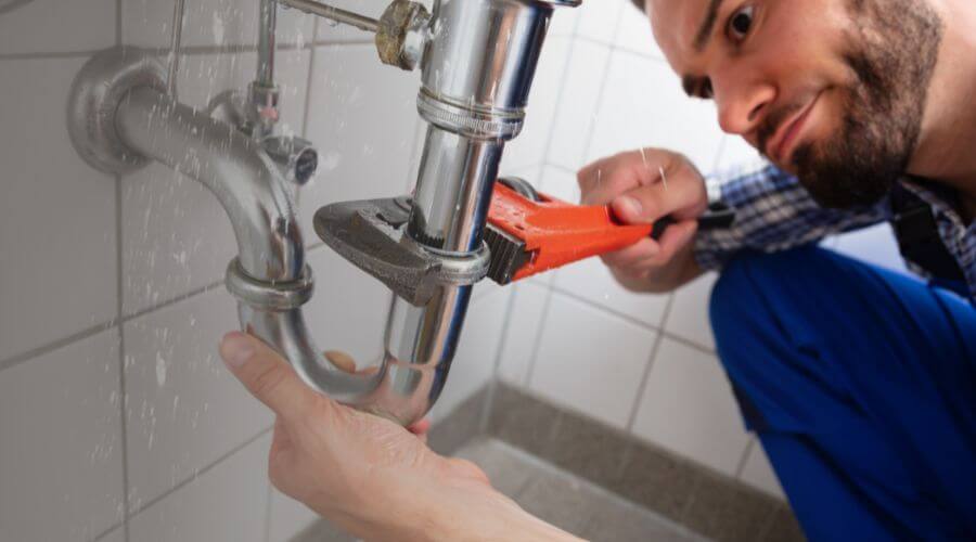 Local annual plumbing maintenance in London, WV